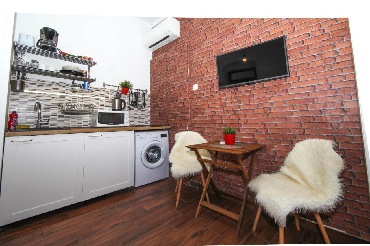 Fab 'N' Chic Apartments Split Buitenkant foto